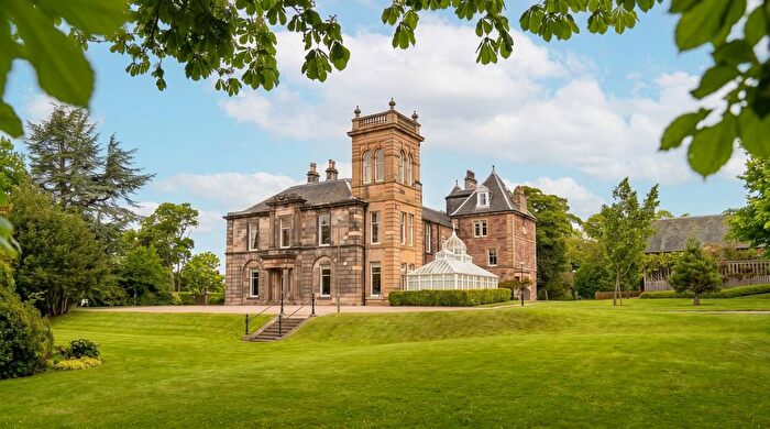 5 Bedroom Flat For Sale In Spylaw Road, Edinburgh, EH10