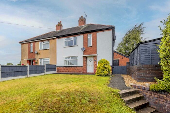 3 Bedroom Semi-Detached House To Rent In Colclough Avenue, Newcastle Under Lyme, ST5