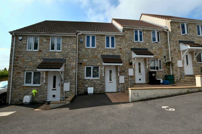 2 Bedroom House To Rent In Springfield Crest, Radstock, BA3