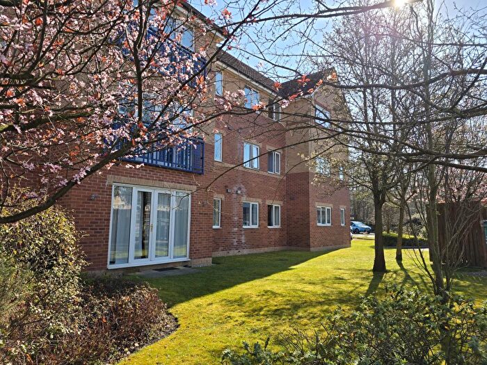 2 Bedroom Apartment To Rent In Oliver House, Wain Avenue, Chesterfield, S41