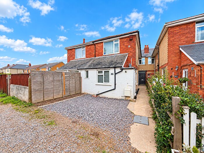 2 Bedroom Flat To Rent In Cranleigh Road, Bournemouth, BH6
