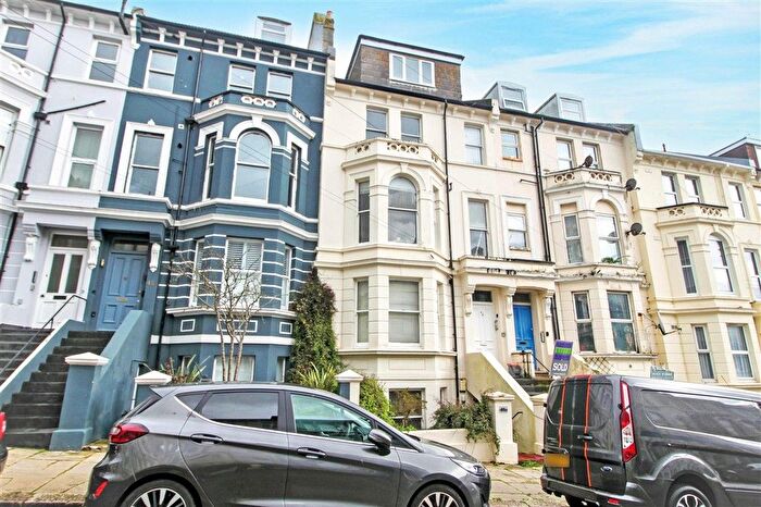 1 Bedroom Flat For Sale In Carisbrooke Road, St. Leonards-On-Sea, TN38