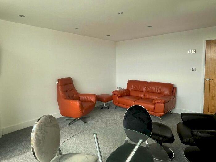 1 Bedroom Flat To Rent In Havannah Street, Cardiff, CF10