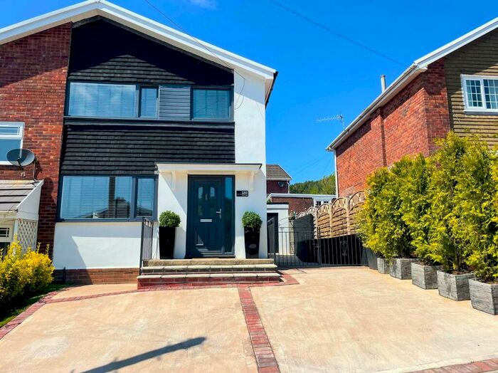 3 Bedroom Semi-Detached House For Sale In Tyn Y Twr, Baglan, Port Talbot, Neath Port Talbot., SA12