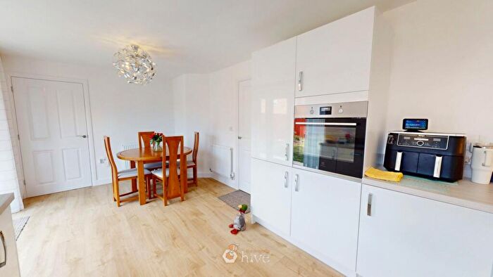 4 Bedroom Detached House For Sale In Valerian Close, New Rossington, Doncaster, DN11