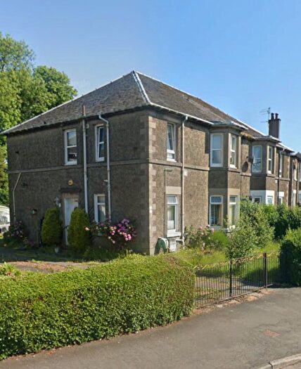 2 Bedroom Flat To Rent In Crosslet Road, Dumbarton, Dunbartonshire, G82