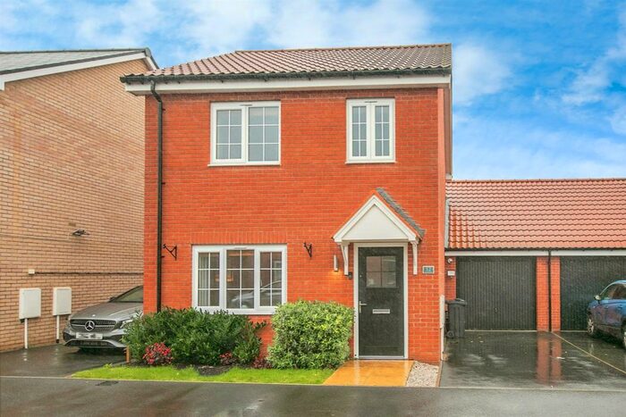 3 Bedroom Detached House For Sale In Ellis Road, Thorpe-Le-Soken, Clacton-On-Sea, CO16