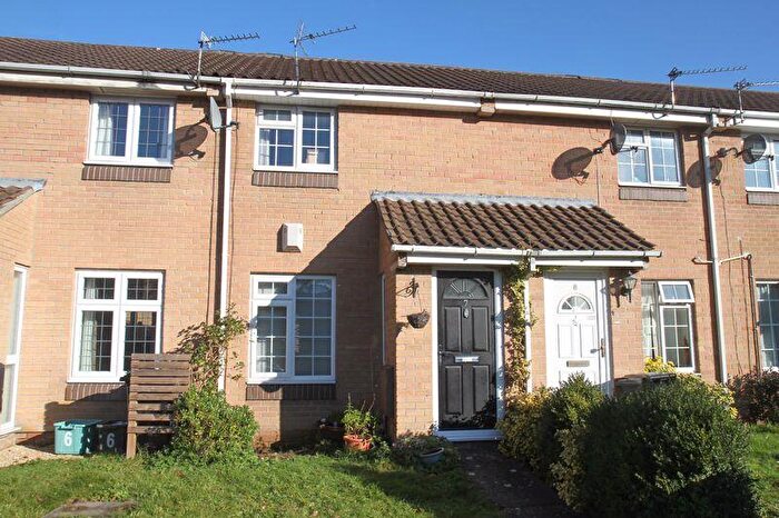 2 Bedroom Terraced House To Rent In Staples Close, Clevedon, BS21