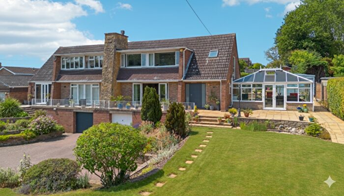 3 Bedroom Semi Detached House For Sale In Crosshall Road, Eaton Ford, St Neots, PE19