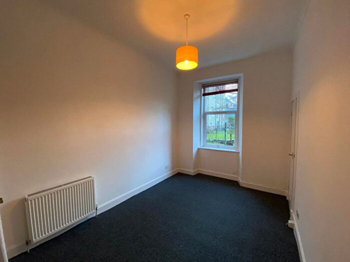 1 Bedroom Flat To Rent In Torrisdale Street, Glasgow, G42