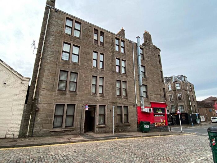 Studio To Rent In Raglan Street, Dundee, DD4