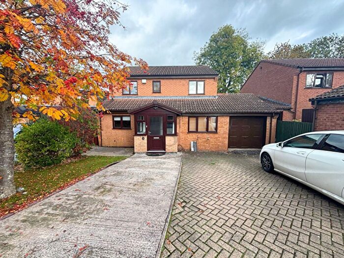 5 Bedroom Detached House To Rent In Tynedale Close, Oadby, Leicester, LE2