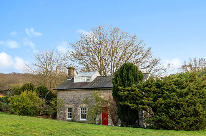 2 Bedroom House For Sale In Broadwalk, Kidbrooke, Blackheath, Shooters Hill, SE3