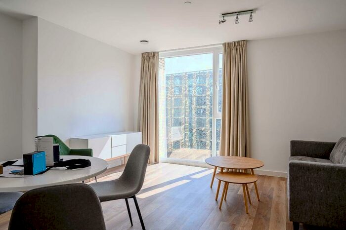 2 Bedroom Flat To Rent In The Wullcomb, Highcross Street, , Furnished, LE1