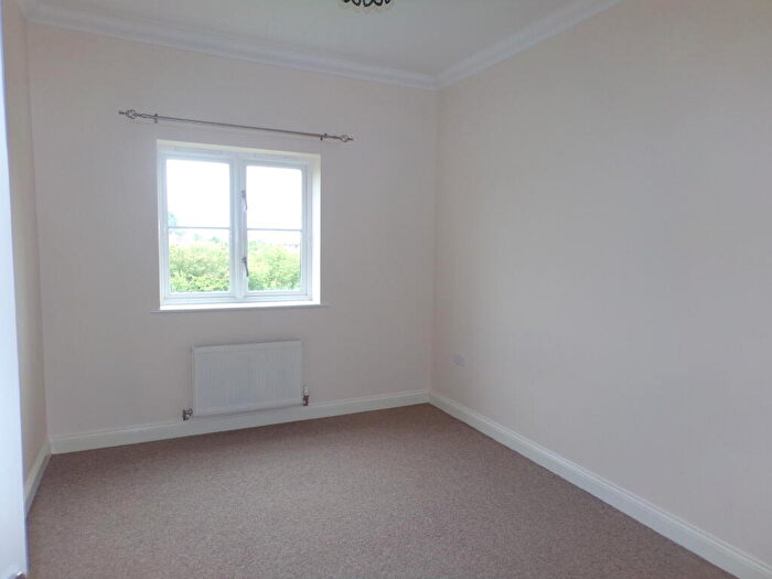 2 Bedroom Apartment To Rent In Maida Vale, Monkston Park., MK10