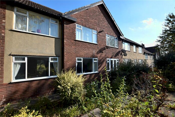 2 Bedroom Flat To Rent In Ivy Court, Church Lane, Leeds, West Yorkshire, LS7