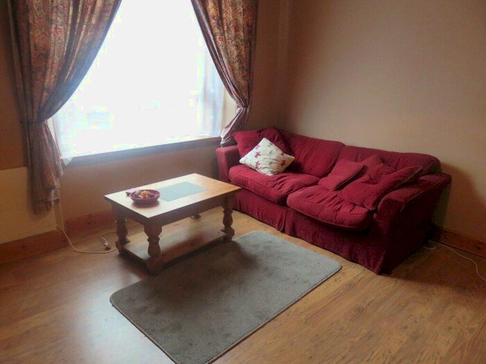 1 Bedroom Flat To Rent In Hollybank Place, City Centre, Aberdeen, AB11