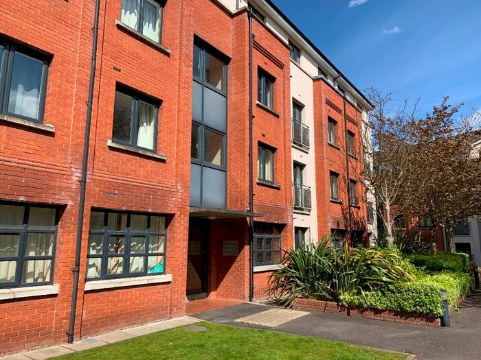 2 Bedroom Flat To Rent In Old Bakers Court, Belfast, BT6