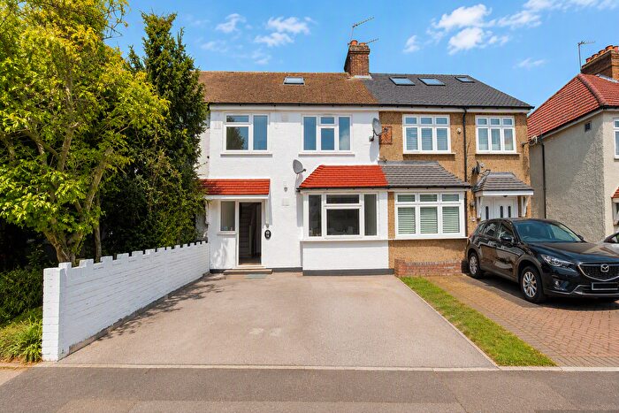 4 Bedroom Terraced House To Rent In Smallberry Avenue, Isleworth, TW7
