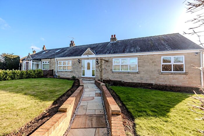 4 Bedroom Semi-Detached Bungalow For Sale In Lamesley, Gateshead, Tyne And Wear, NE11
