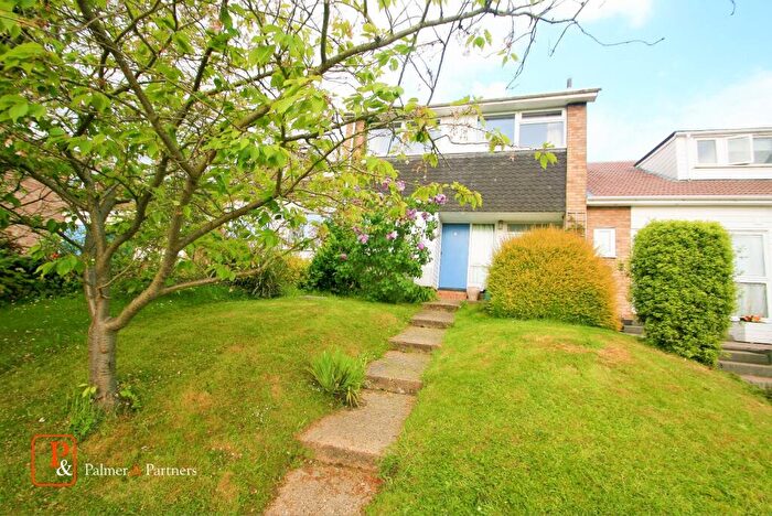 3 Bedroom Terraced House To Rent In Valley Road, Wivenhoe, Essex, CO7