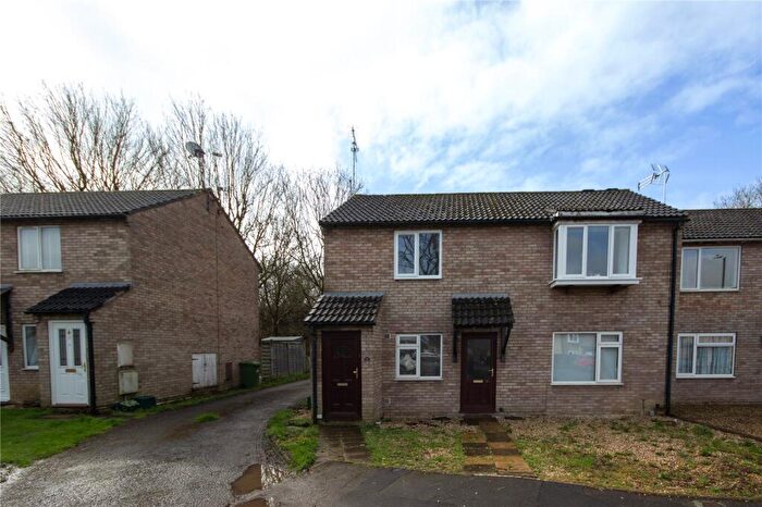 2 Bedroom Apartment To Rent In York Close, Stoke Gifford, Bristol, South Gloucestershire, BS34