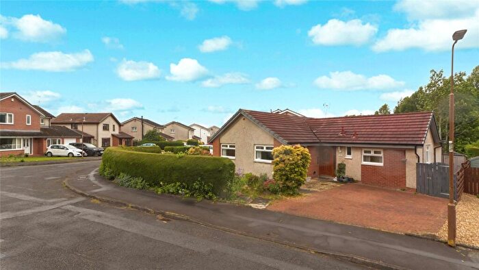 3 Bedroom Bungalow For Sale In Kenningknowes Road, Stirling, Stirlingshire, FK7