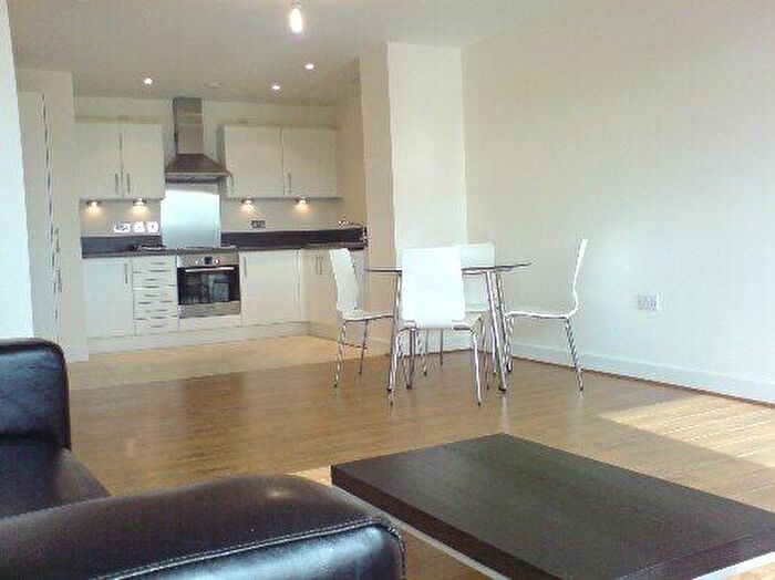 1 Bedroom Flat For Sale In Leamore Court, London, E2