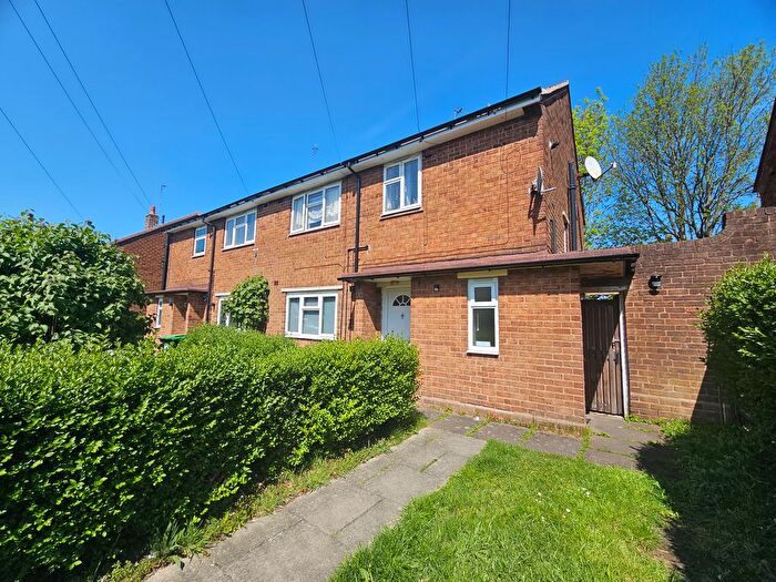 1 Bedroom Maisonette To Rent In Essex Avenue, West Bromwich, B71