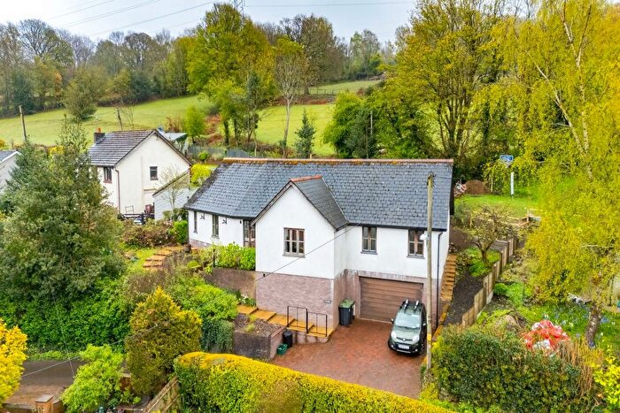 3 Bedroom Detached Bungalow For Sale In Old Trap Road, Gilwern, Abergavenny, NP7