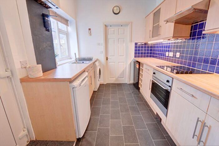 2 Bedroom Flat To Rent In Bayswater Road, Newcastle Upon Tyne, NE2