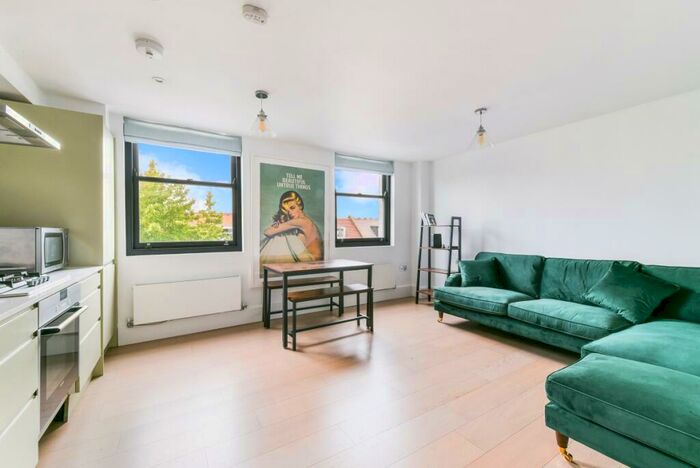 1 Bedroom Flat To Rent In Upland Road London, SE22