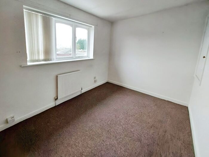 2 Bedroom Semi-Detached House For Sale In Waterslea, Eccles, M30