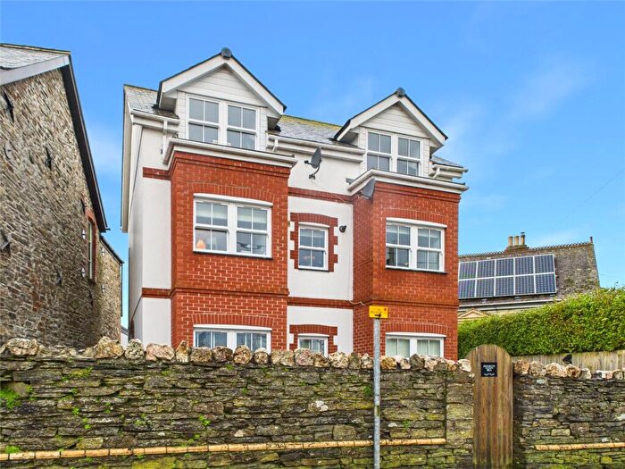 2 Bedroom Apartment For Sale In Fernleigh Road, Wadebridge, Cornwall, PL27