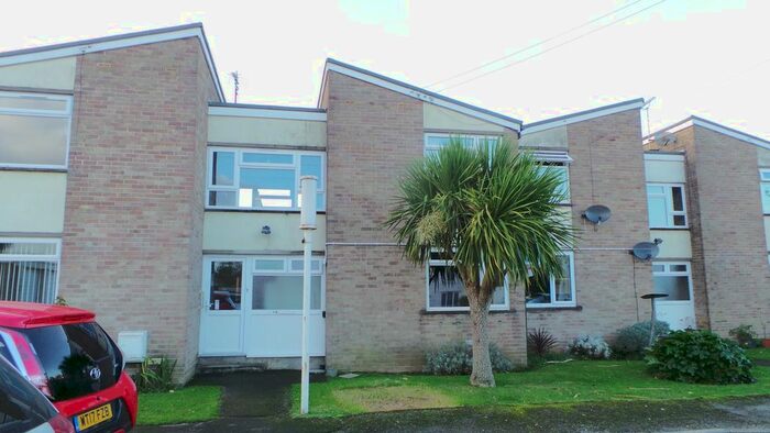 1 Bedroom Flat To Rent In Lower Kewstoke Road, Worle, Weston-Super-Mare, BS22