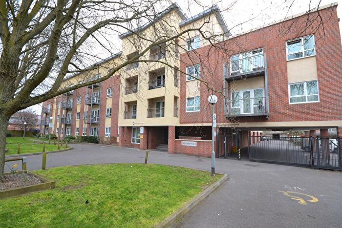 1 Bedroom Apartment To Rent In Caversham Place, Richfield Avenue, Reading, RG1