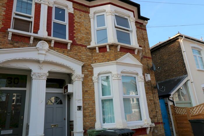 2 Bedroom Maisonette To Rent In Felday Road, London, SE13