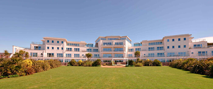 3 Bedroom Flat For Sale In St Moritz Hotel, PL27