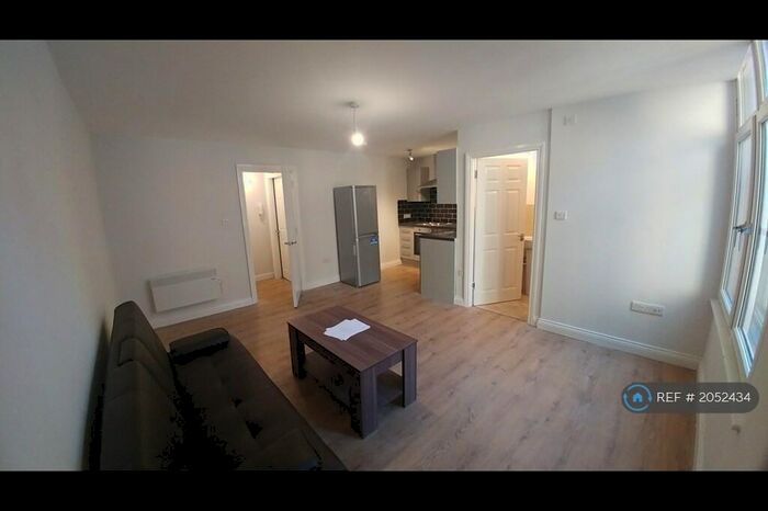 1 Bedroom Flat To Rent In Grattan Road, Bradford, BD1