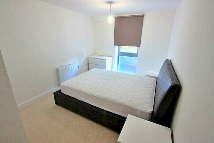 1 Bedroom Flat To Rent In Cathays Terrace, Cathays, Cardiff, CF24