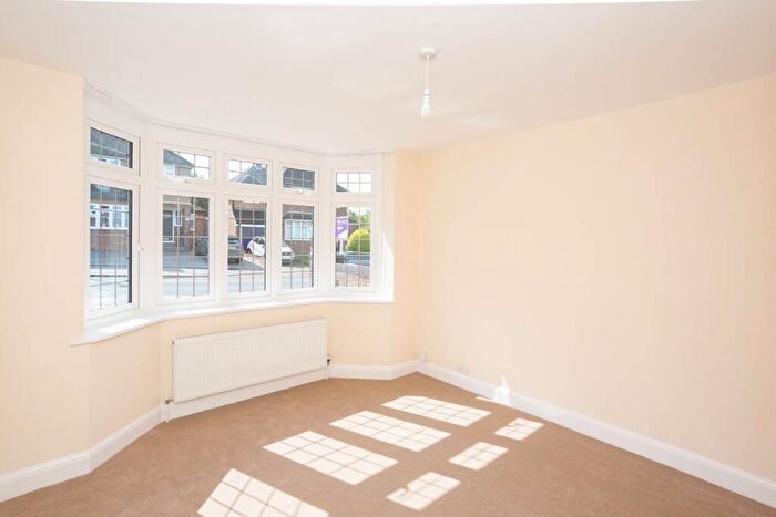 3 Bedroom Detached House To Rent In Belmont Road, , Hemel Hempstead, HP3