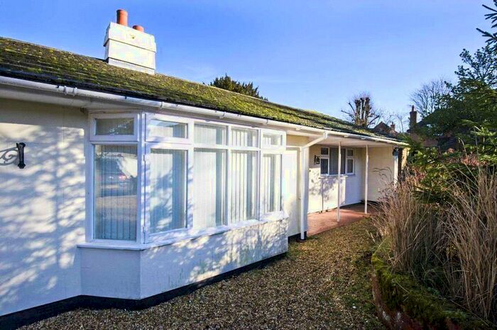2 Bedroom Bungalow To Rent In Rectory Road, Oakley, Basingstoke, Hampshire, RG23
