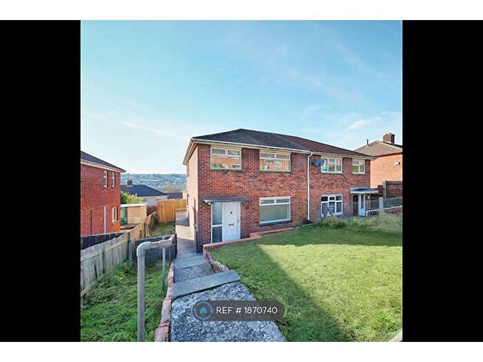 3 Bedroom Semi-Detached House To Rent In Salway Avenue, Blackwood, NP12