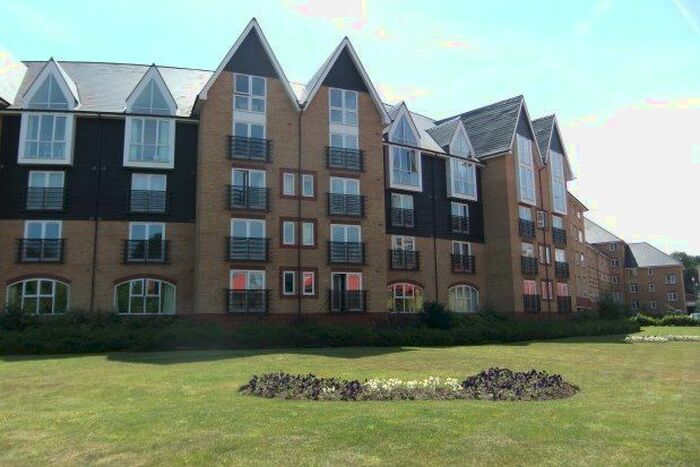 1 Bedroom Flat To Rent In St. Peters Street, Maidstone ME16