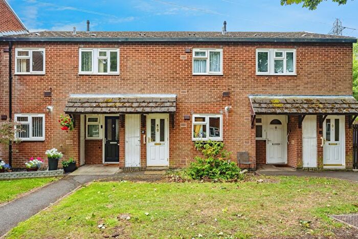 2 Bedroom Flat For Sale In Sheldon Court, Shelton Lock, Derby, DE24