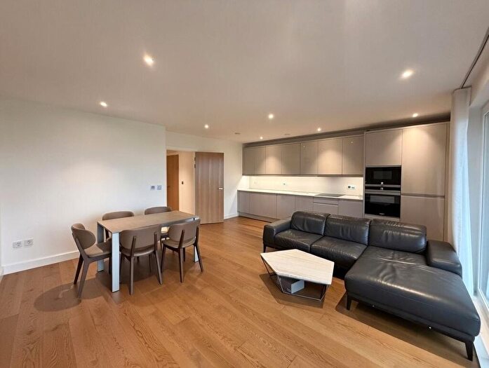 1 Bedroom Flat For Sale In Lismore Boulevard, London, NW9