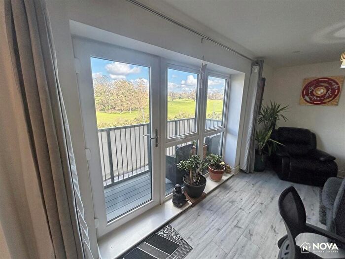 1 Bedroom Apartment For Sale In Juneberry Apartments, LU1