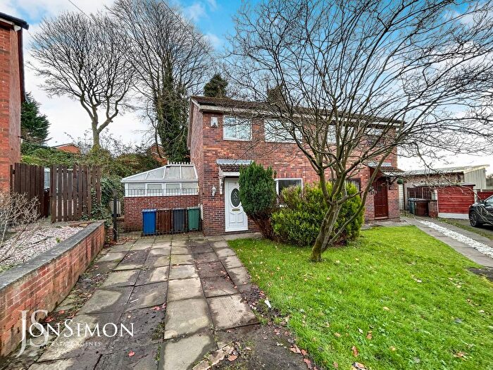 3 Bedroom Semi-Detached House For Sale In Arden Close, Bury, BL9