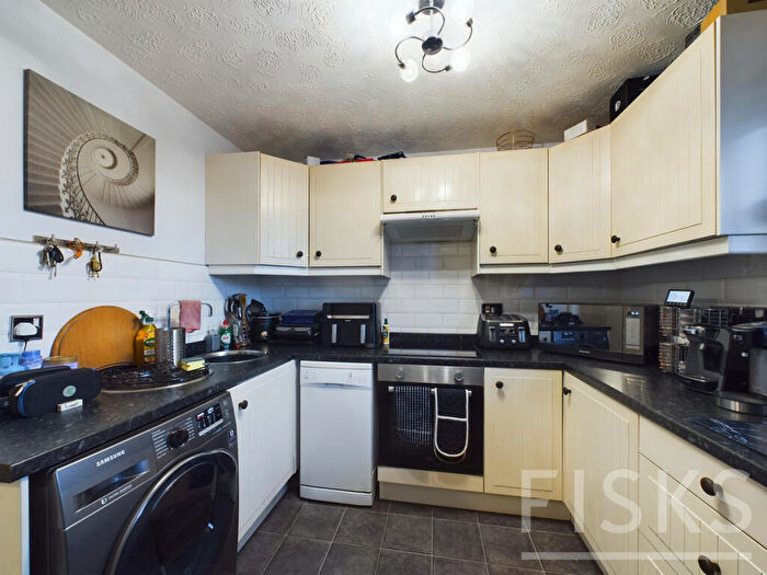 2 Bedroom Block Of Apartments For Sale In London Road, Benfleet, SS7