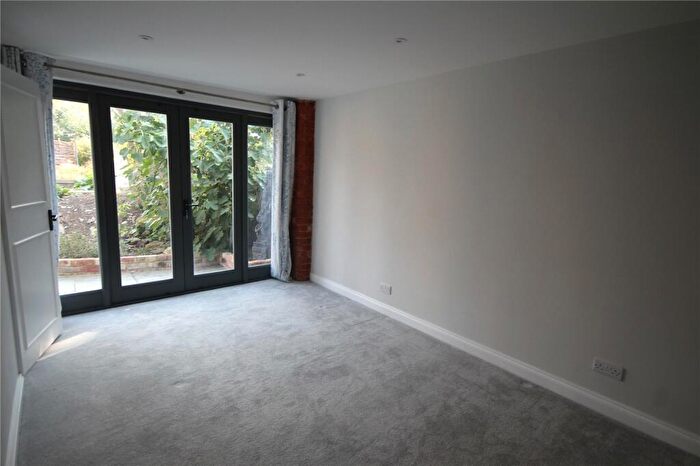 2 Bedroom Barn To Rent In Hickmire, Wollaston, Northamptonshire, NN29